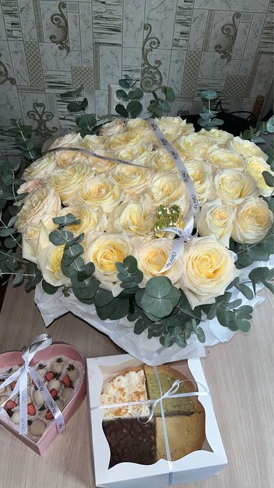 Букет цветов! Пионовидные розы