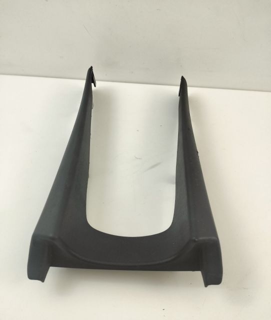 Trim interior  Consola centrala 5891305010 Toyota Avensis a 3-a gener