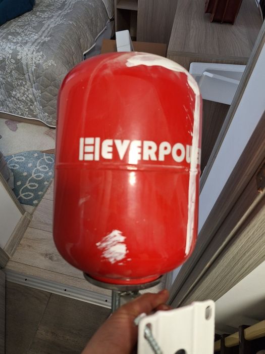 Centrala electrica Ella 300 plus vas de expansiune