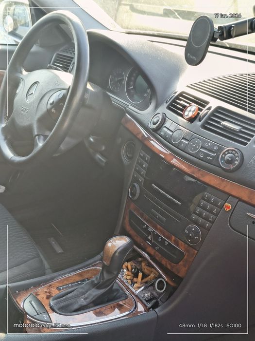 Vând Mercedes e220 w211 2003