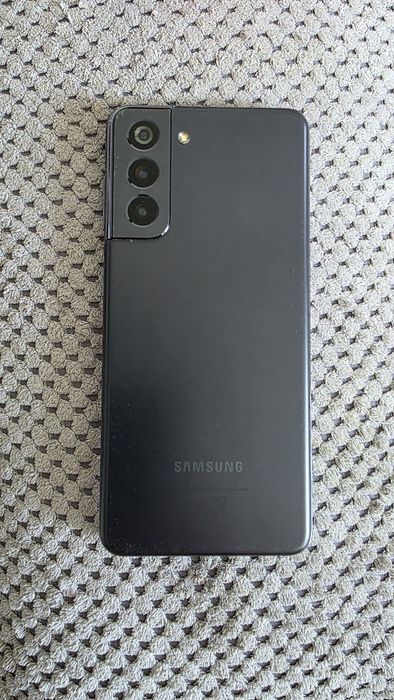Samsung S21 ( за части)