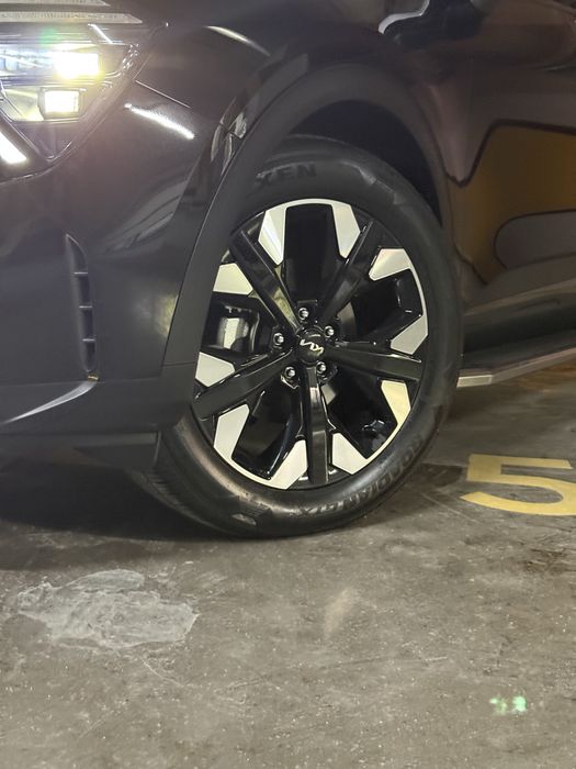 kia sportage  2024 bir qol 100% toza
