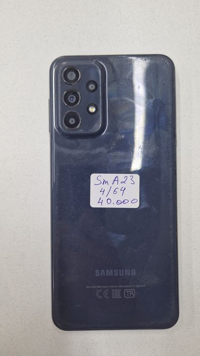Samsung a23  64 гб 4 озу