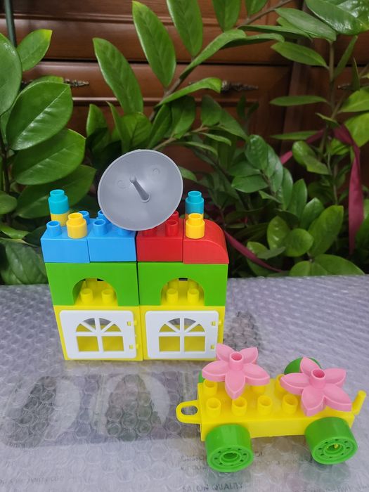 Лего-конструктор для малышей