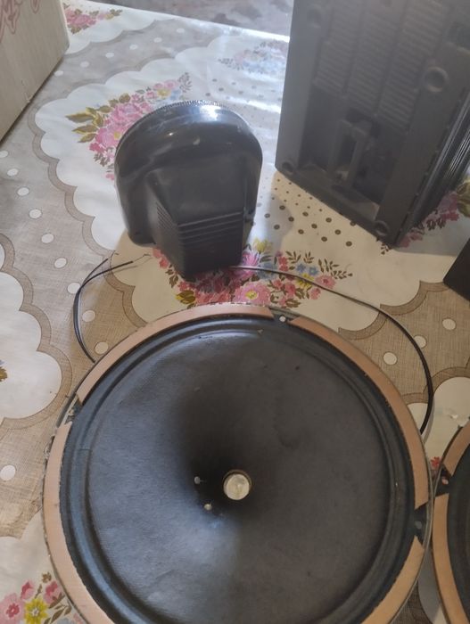 Колонки продам и динамики