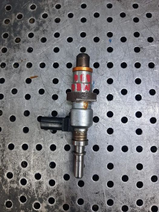 injector dpf adblue 1.5 dci k9k euro 5 nissan qashqai  juke f15  renault scenic 3 clio 3 megane 3  h8200769153 7664754a71