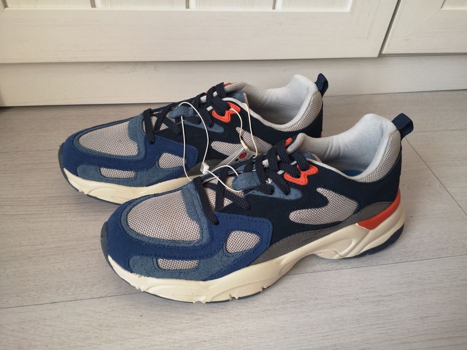 Кецове маратонки Зара