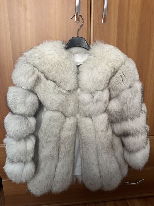 Haina din Blana naturala vulpe alba