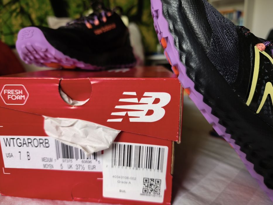 Маратонки 37,5/38