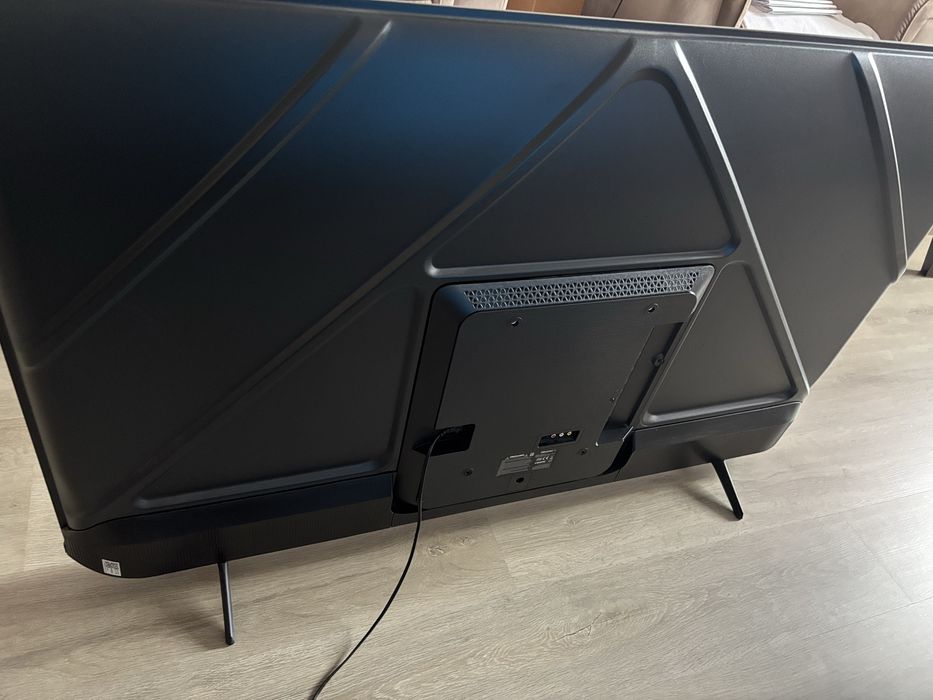 Hisense QLED 4K  146cm