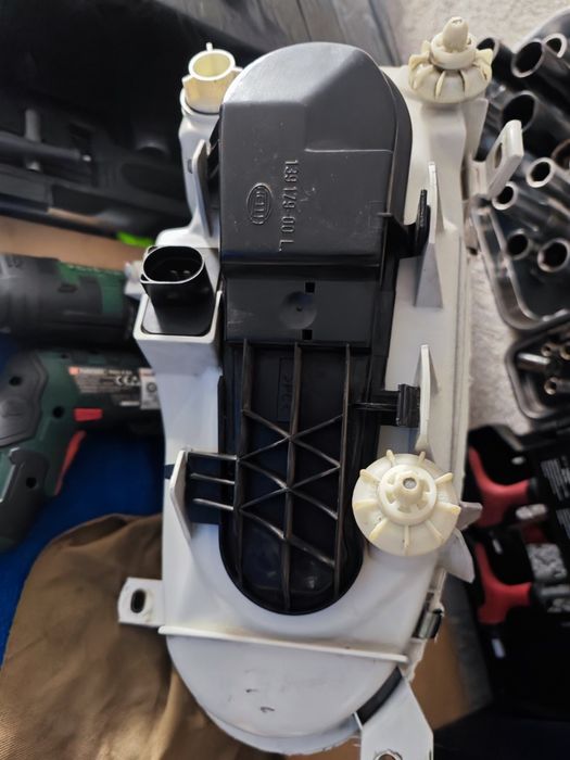 Затъмнени фарове и халогени Голф 3