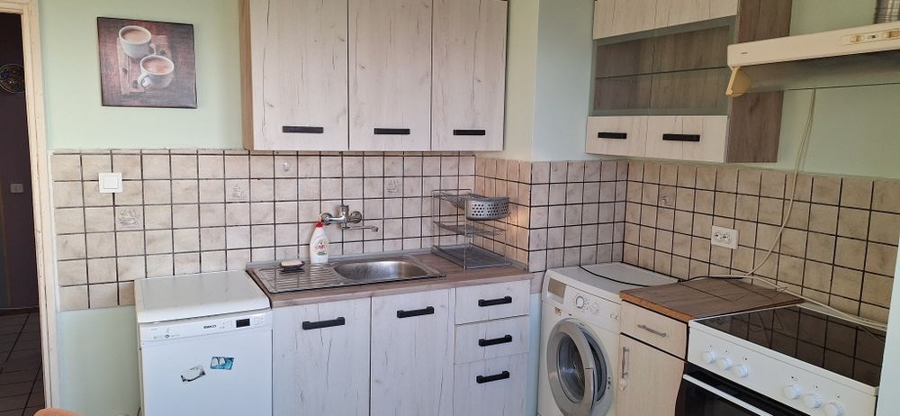 Дава се под наем Двустаен апартамент в Бургас, Братя Миладинови - 60 кв.м за 318.75 € - Снимка #6