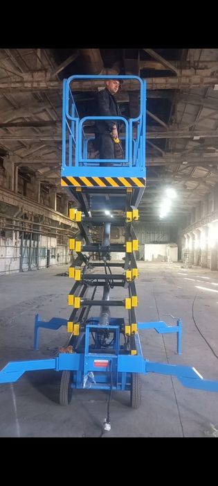 Здам в аренду ножнечный подемник