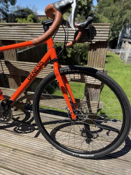 Genesis cad10 Gravel bike