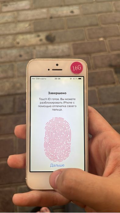 Iphone 5s 16гб, сим, wifi, touch-id, зарядка, игры