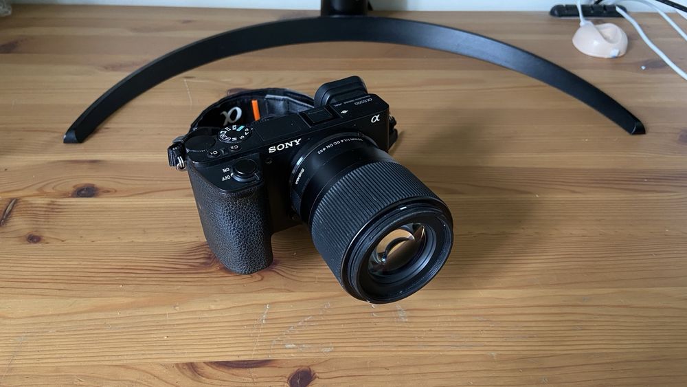 Продам Sony a6500