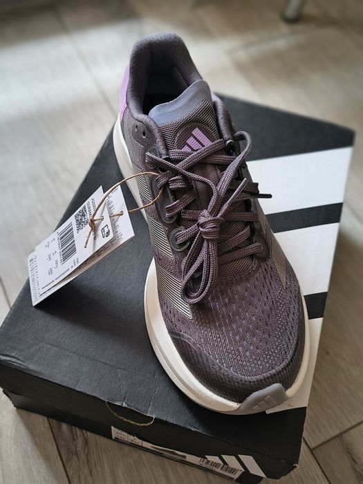 Маратонки Adidas 39,5