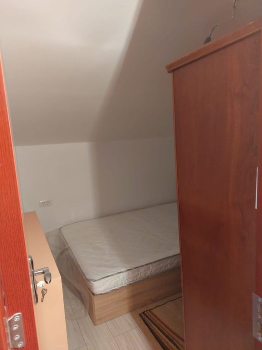 Inchiriez apartament 3 camere