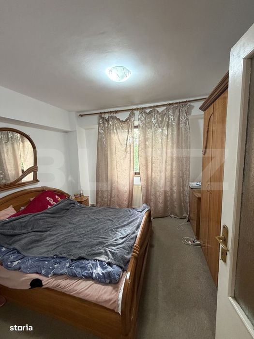 Apartament de vanzare cu 3 camere, 65 mp, zona Micro 16