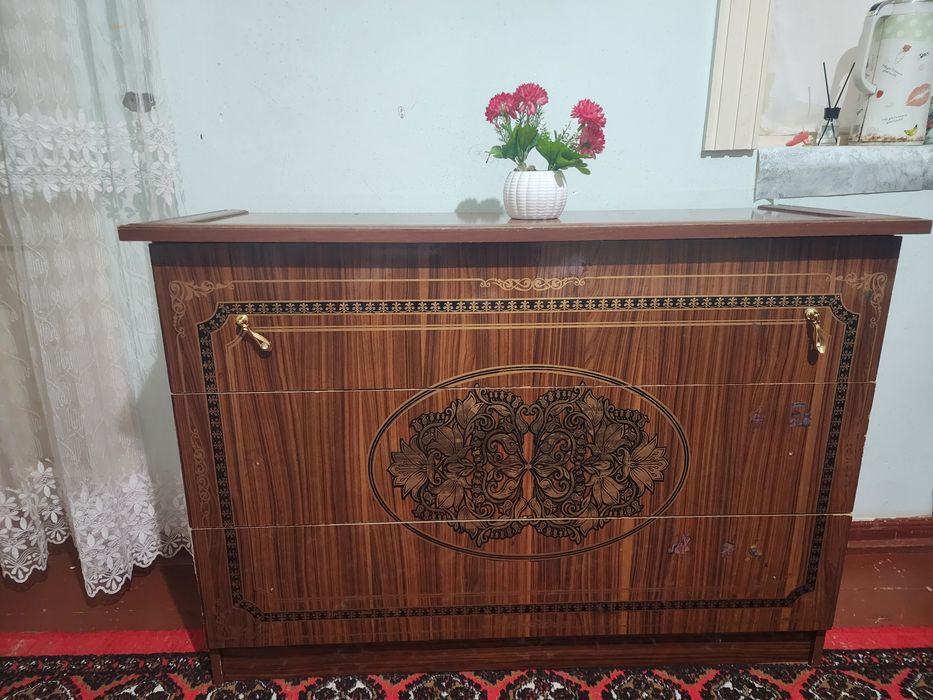 Mebel kamplekt sotiladi