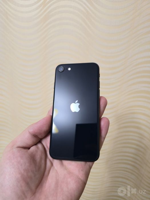 Продается iphone SE 3rd 2022