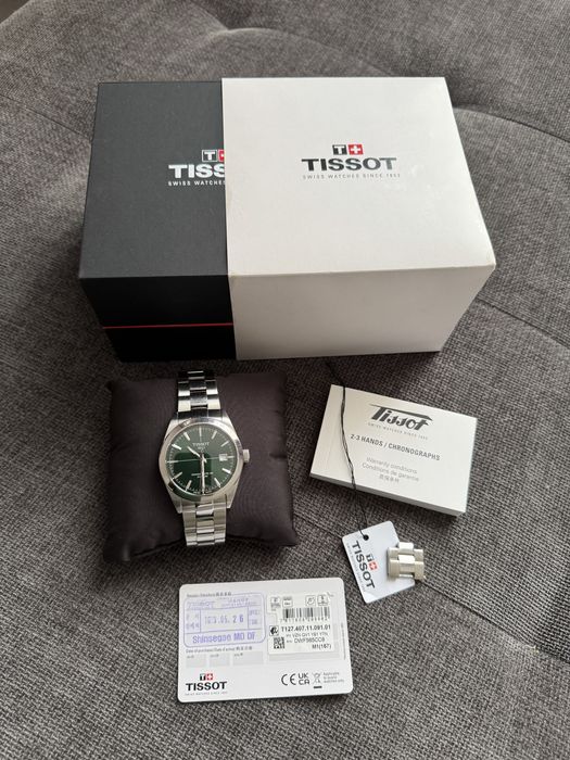 Продам часы Швейцарские Tissot