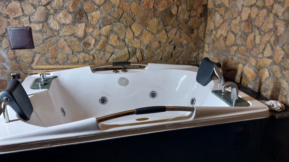 Джакузи продаётся