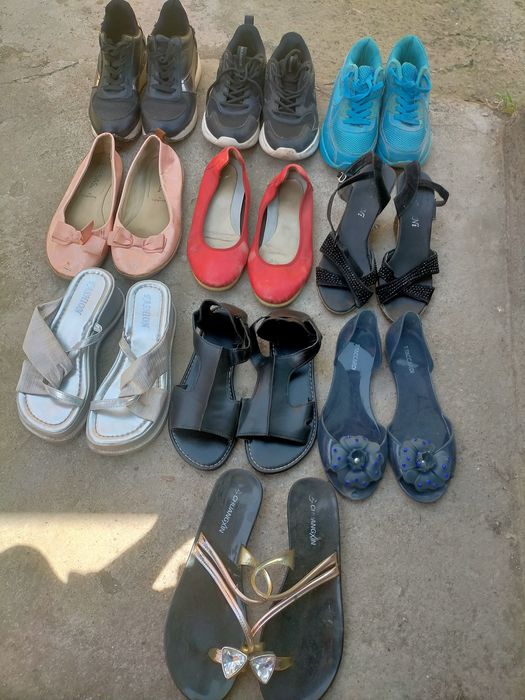 Продам женскую обувь