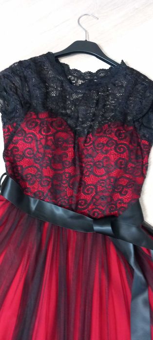 Rochii elegante in stare f buna