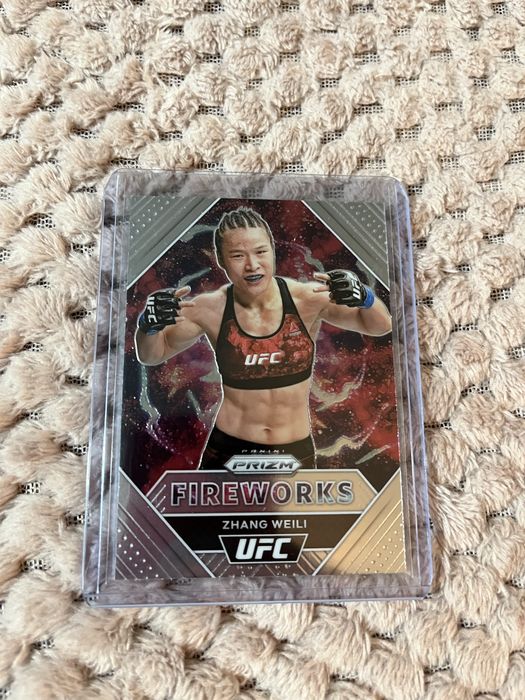 Zhang Weili champ cartonas Ufc 2021 debut edition