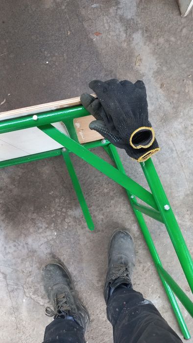 Стол малярный складной