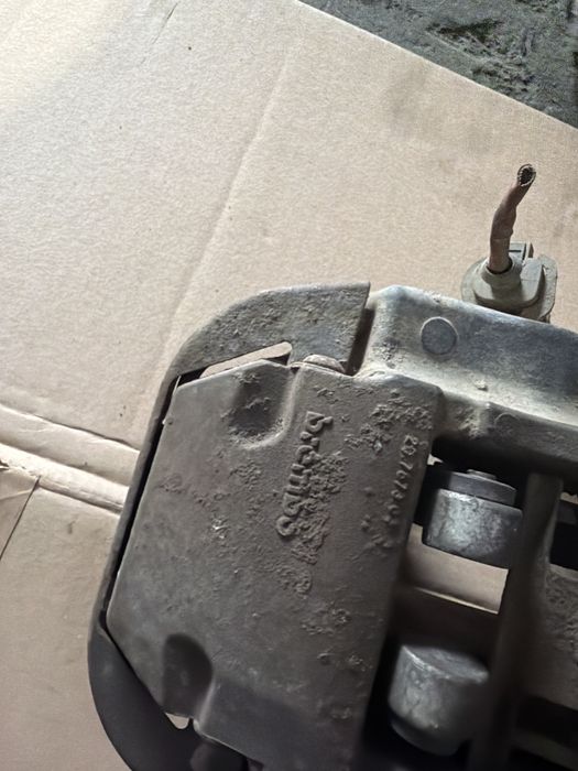 Etriere/Etrieri Spate Vw Touareg Porsche 4 Pistonase Brembo
