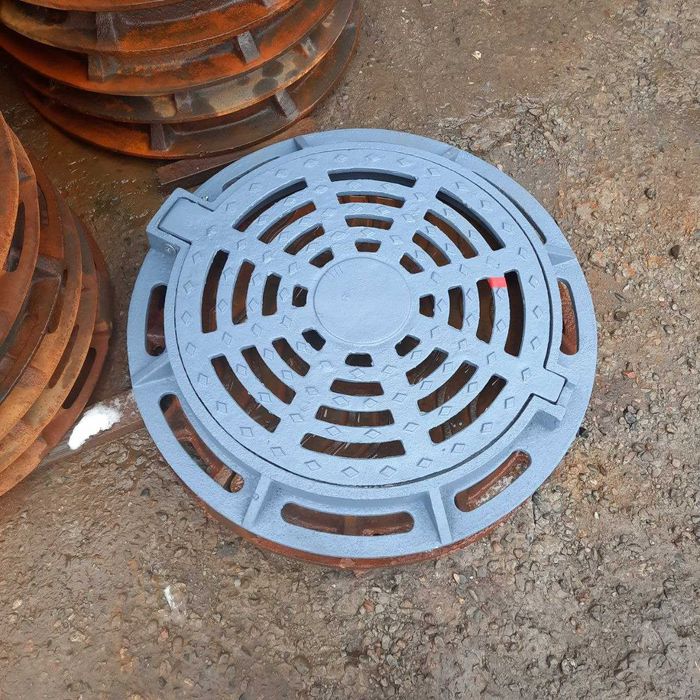 Chugun LUK (Чугунный люк) Чугун люк Lyuk Колодец (Kalodes)