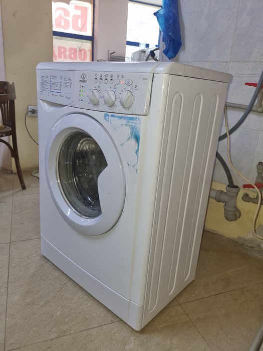 Стиральная машина Indesit 5kg