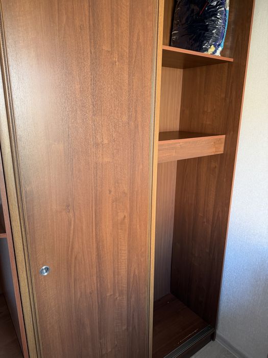 Продам шкаф купе