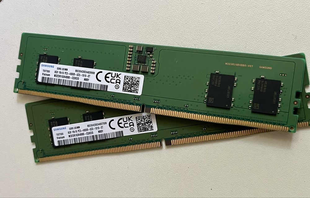 ОЗУ DDR5 16ГБ 2х8 Samsung универсальные