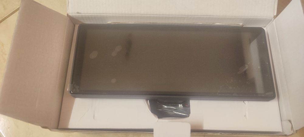 Navigatie auto și cameră Dashcam