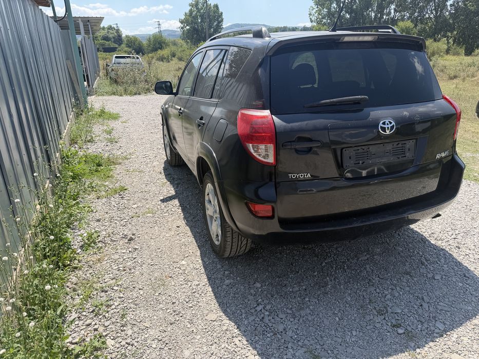 Toyota Rav 4 DCAT на ЧАСТИ