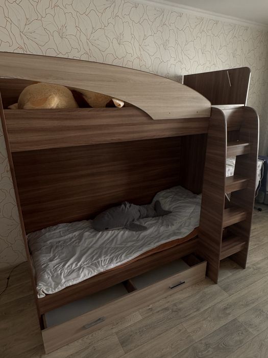 Двухъярусная  кровать детская