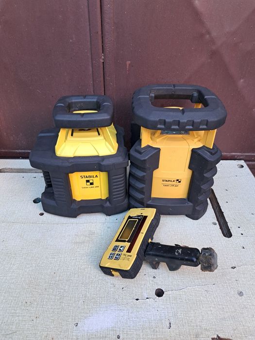 Nivela laser Stabila LAR 200 si LAR 350