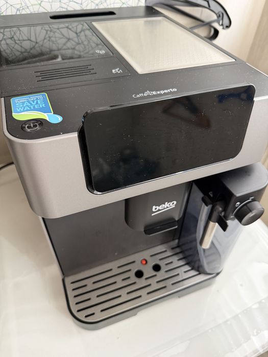 Кофемашина BEKO CEG 7304 X стальной