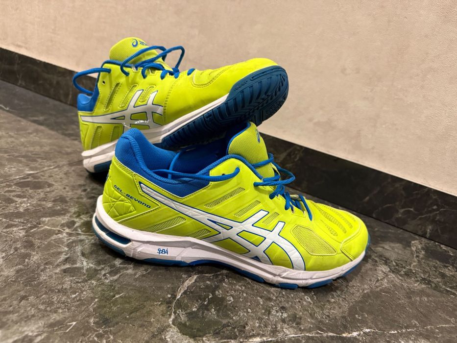 Маратонки asics 46 номер