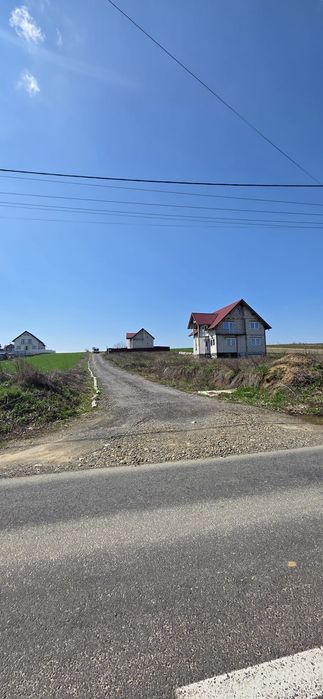 Teren intravilan  Mitocu Dragomirnei