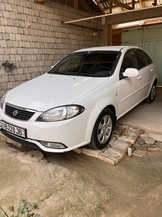 Gentra evro 1  benzinda yurgan