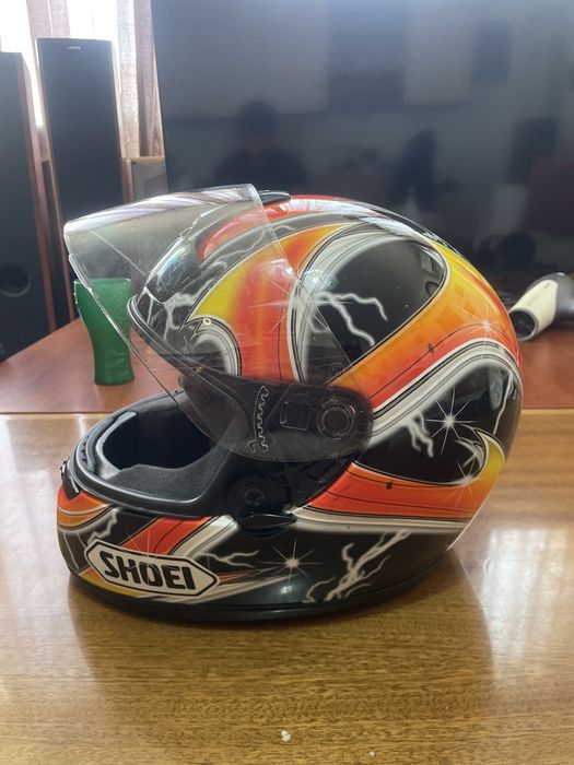 Каска shoei Mразмер