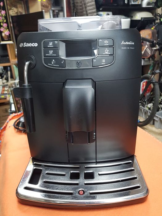 Кафемашина робот Saeco