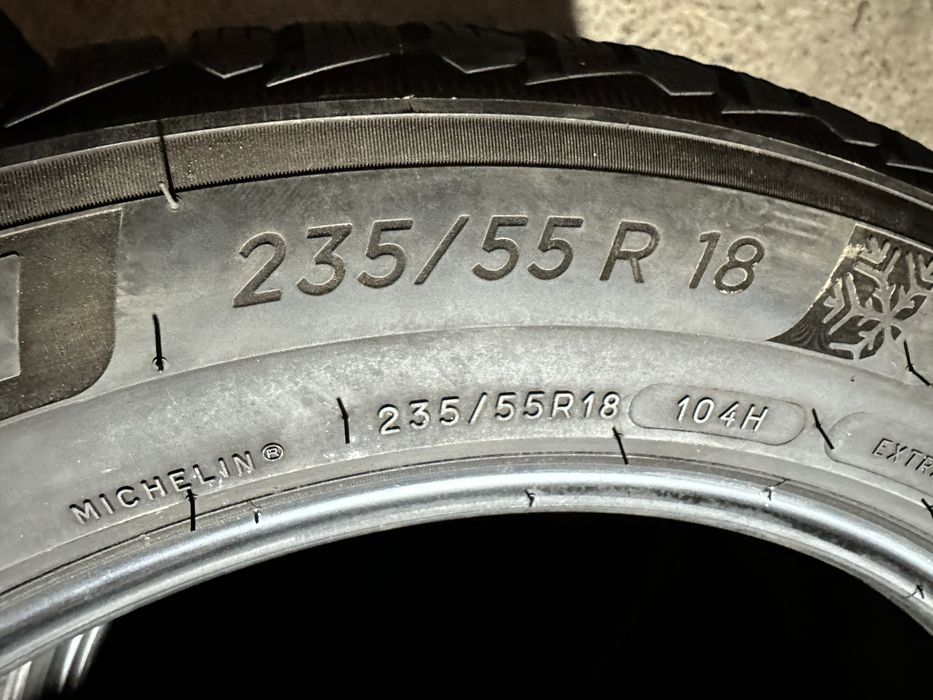 Set anvelope iarna 235/55/18 Michelin