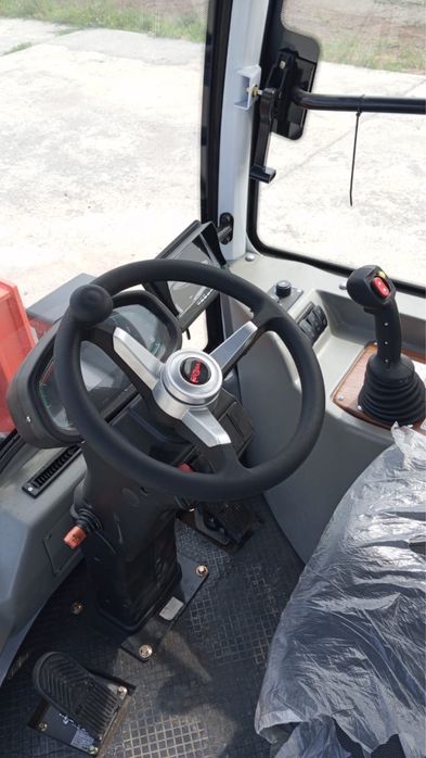 Погрузчик телескопический