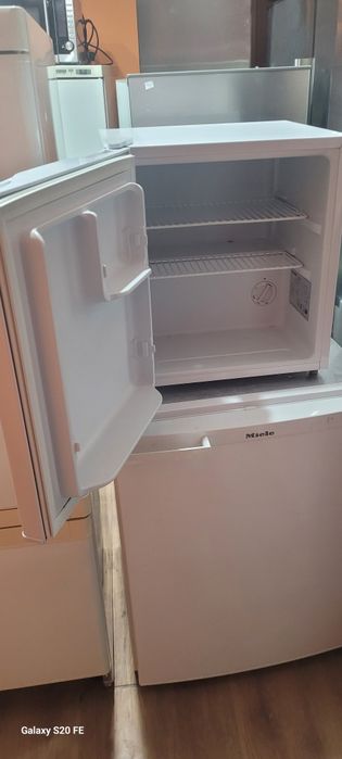 Frigider  mic  minibar