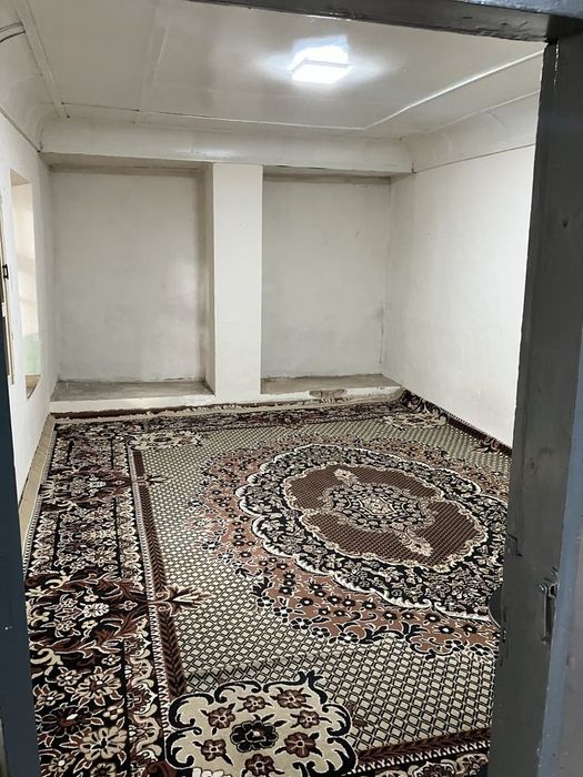 Arenda Shayxontohur Tinchlik & chorsu hovli ijaraga oila ga student te